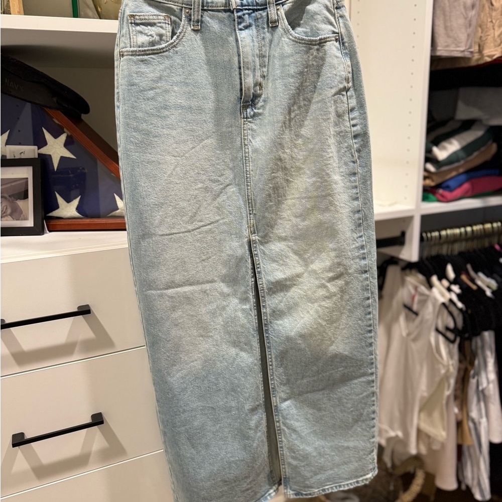 Universal Thread Light Blue Denim Midi Skirt with slit